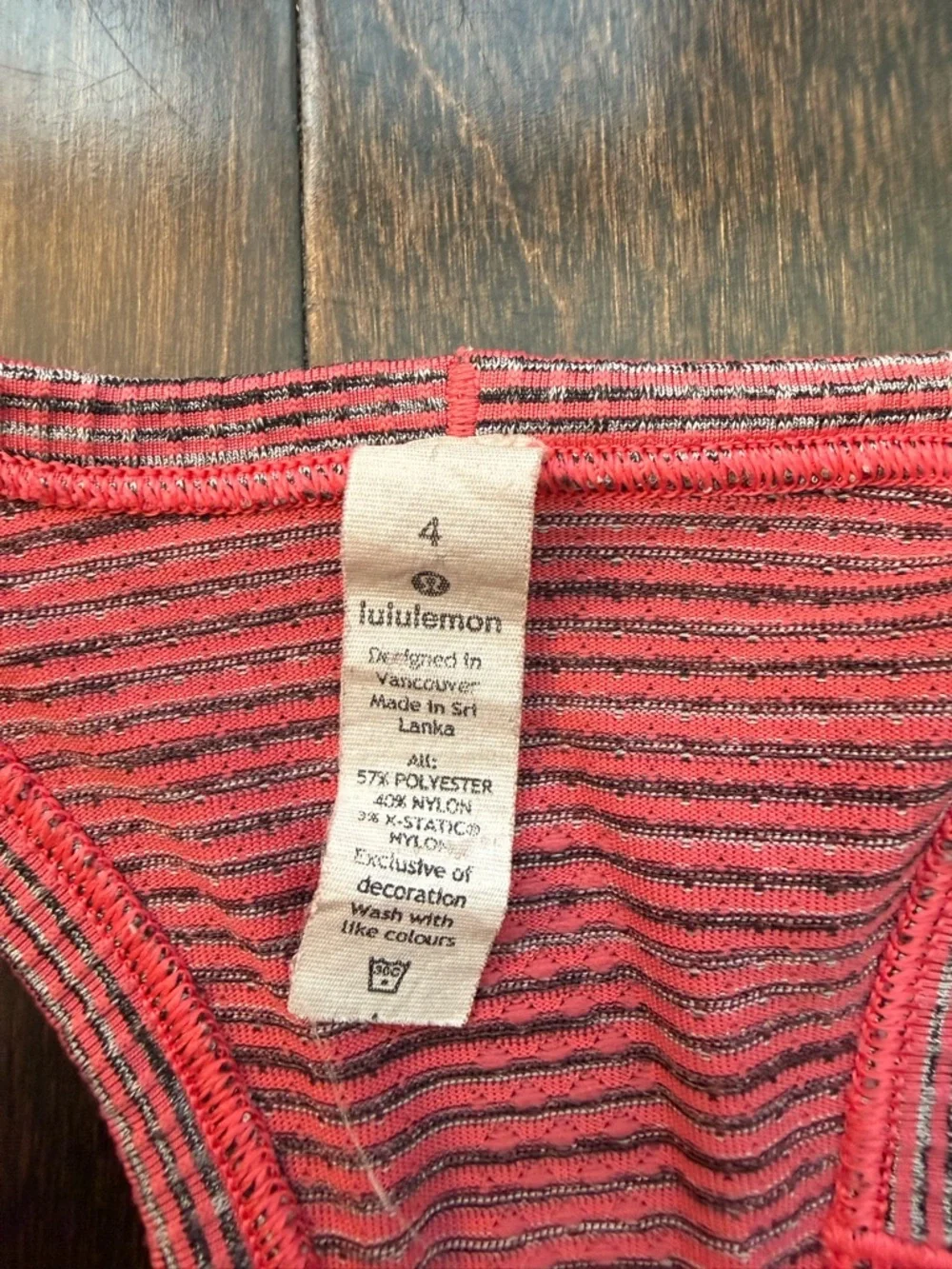 Lululemon Swiftly Tech Racerback Tank Top Pink and Red Gradient Size 4